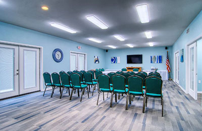 Spacious meeting room at Alister Square Inn featuring ample seating and modern facilities