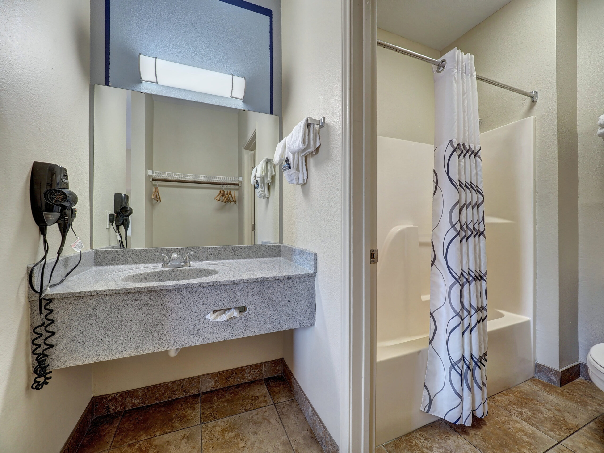 Alister Square Inn — photo 34 of 60