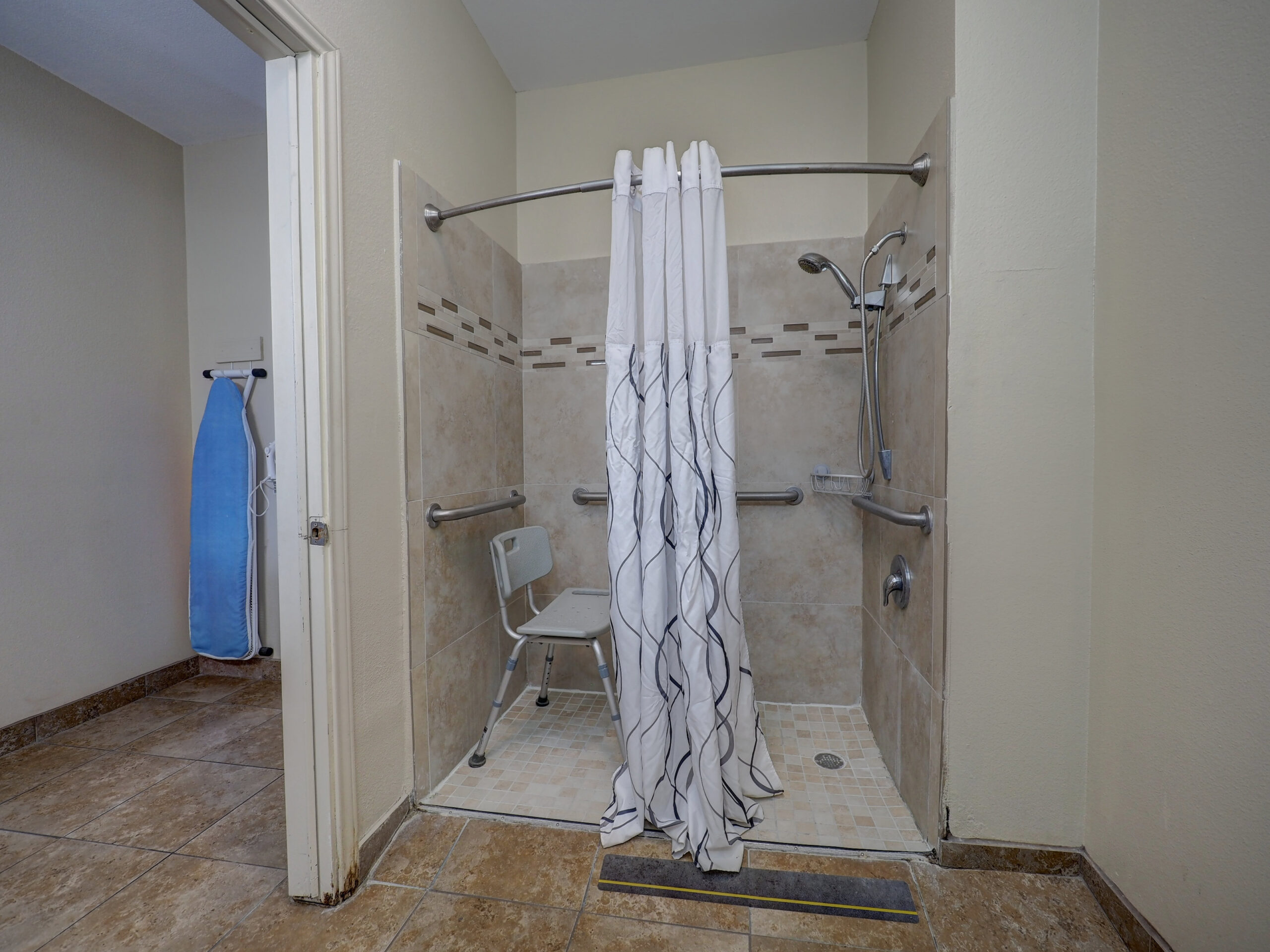 Alister Square Inn — gallery preview 3